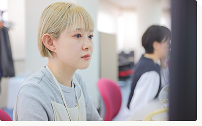 問題の原因を検証し、解決できるととてもやりがいがあります。